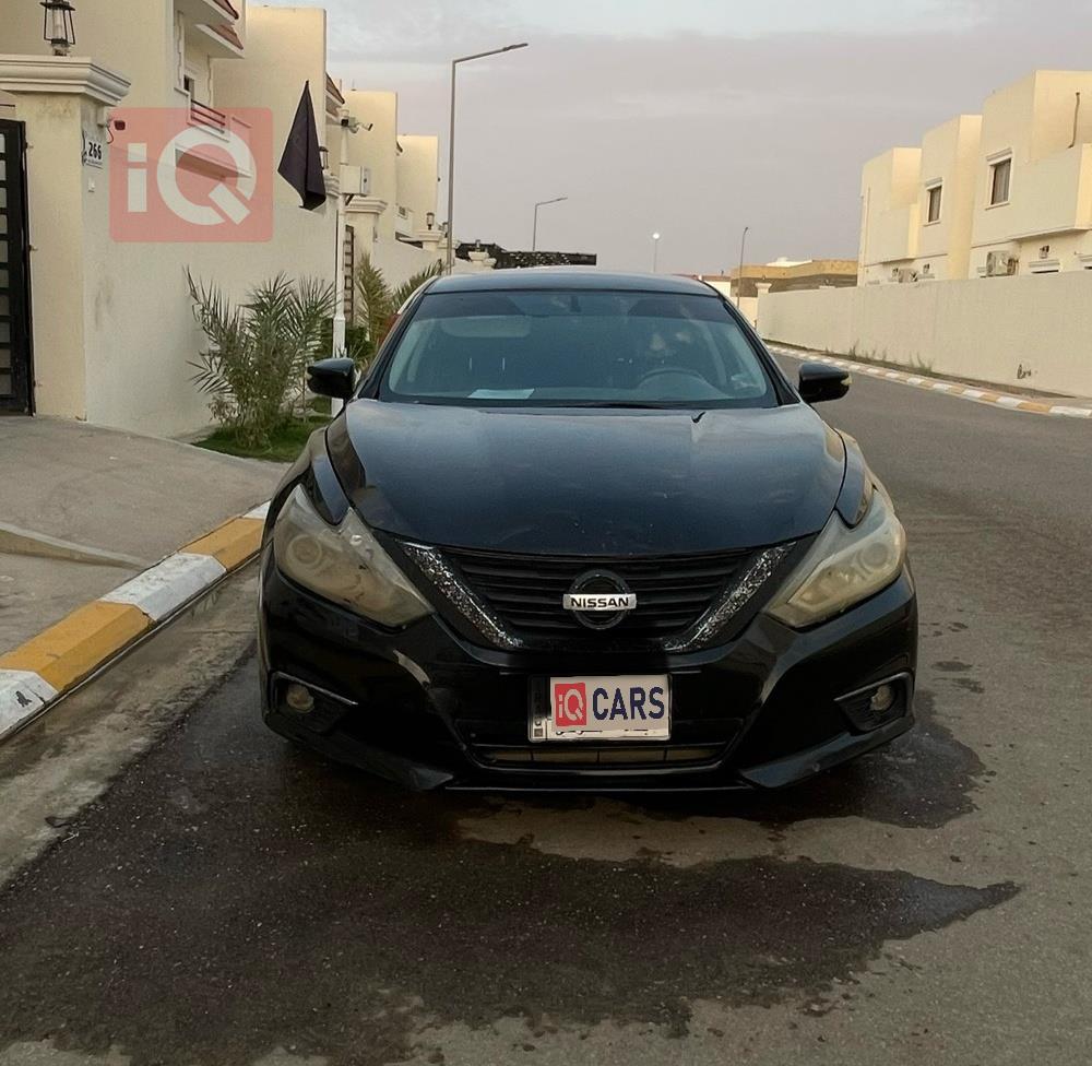 نيسان ألتيما